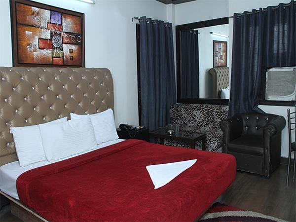 Dreamz Suites New Delhi Exterior photo