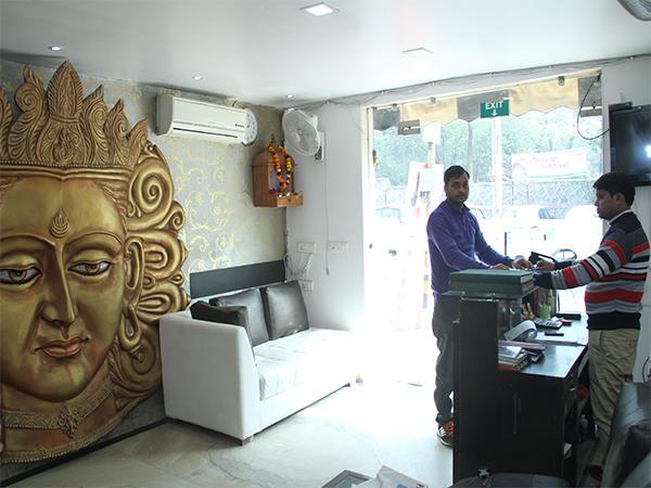 Dreamz Suites New Delhi Exterior photo